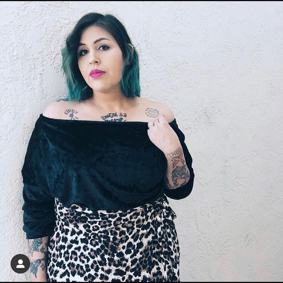 Forever 21 Tops - velvet top and shorts set